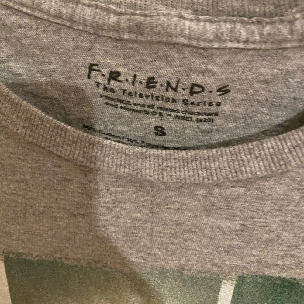 F.R.I.E.N.D.S Tee - Picture 3 of 3